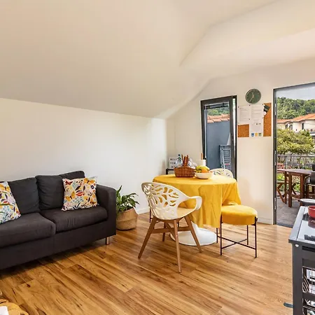 Cork House - Fernandes Ponta Delgada (Madeira)